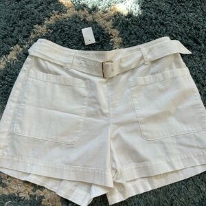 LOFT Cream Women's Belted Shorts